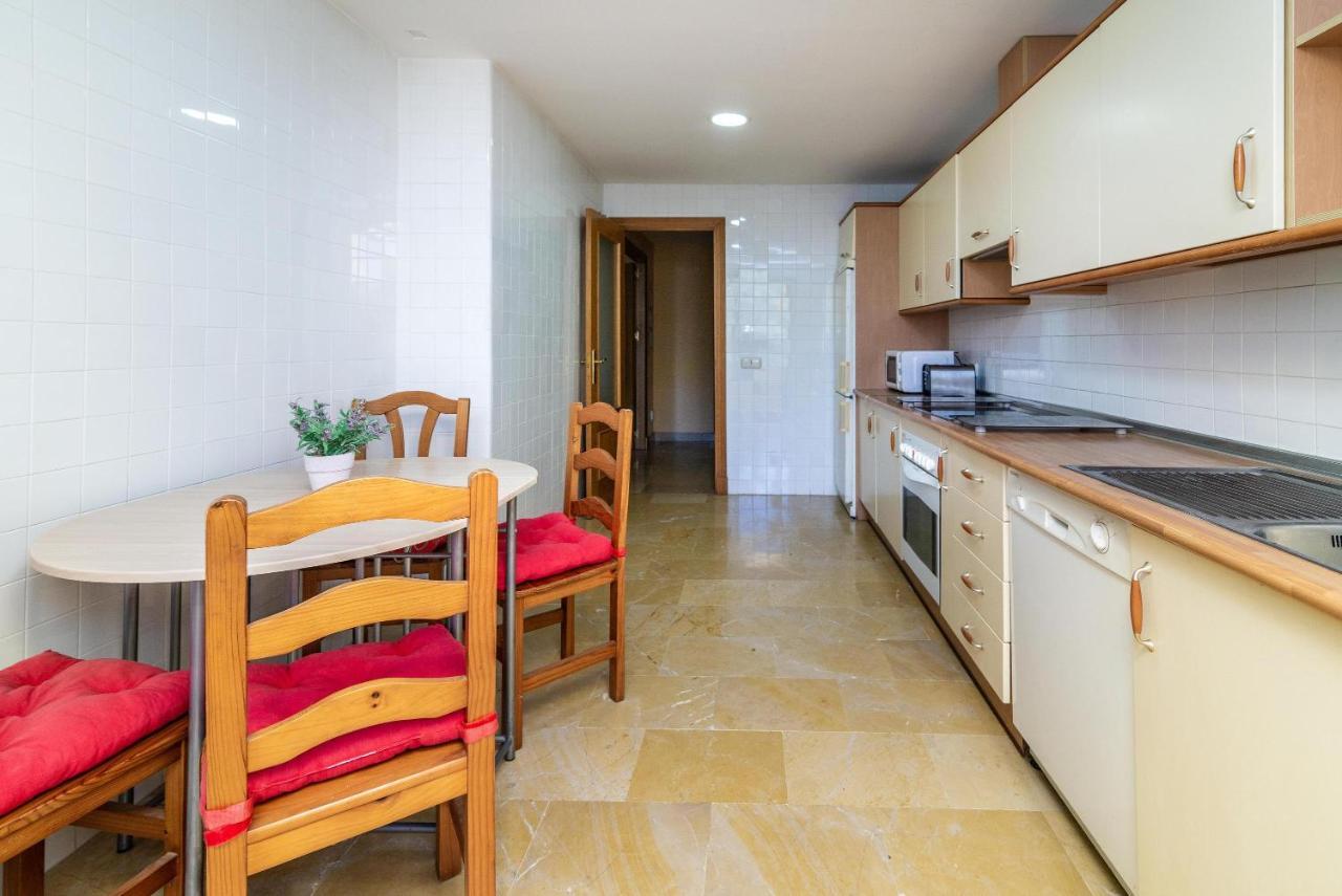 Spacious Apartment In Marbella Exteriér fotografie