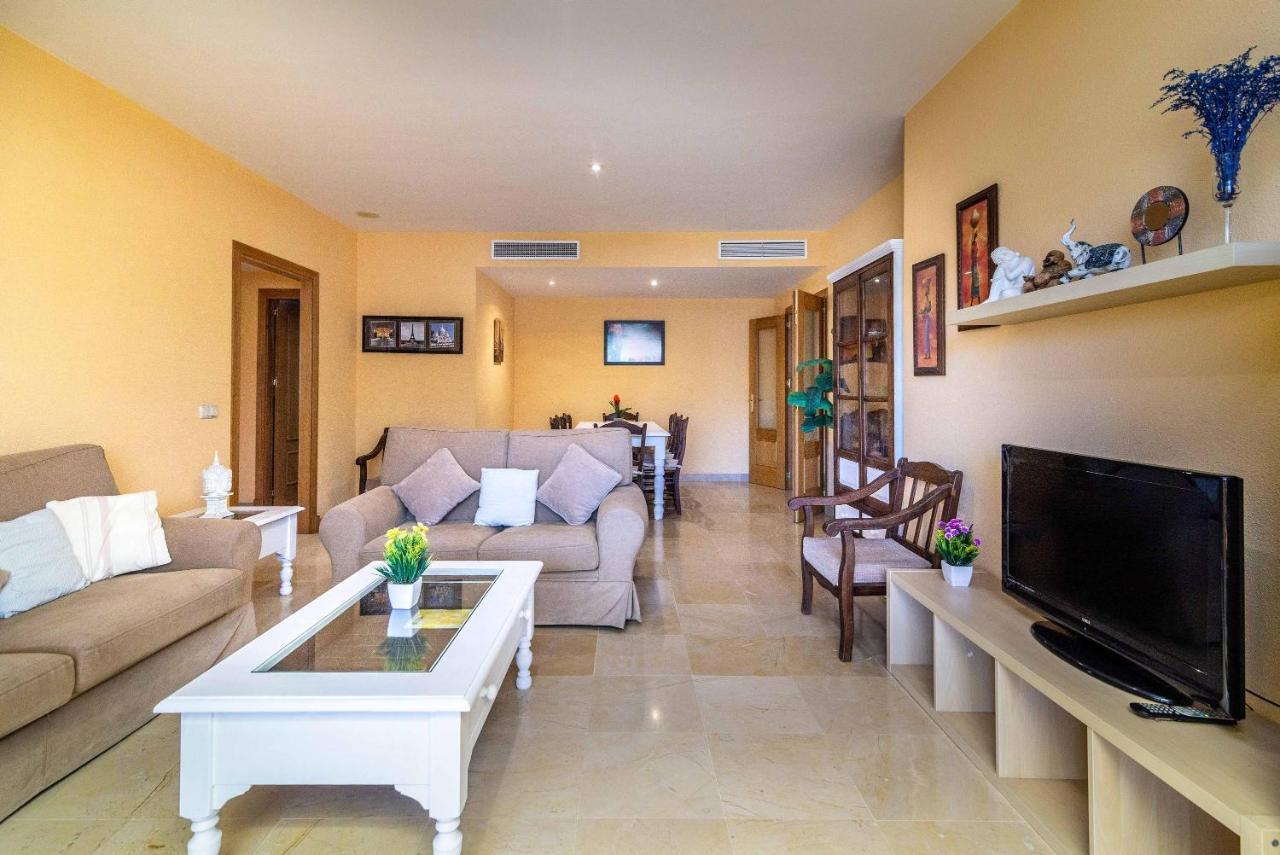 Spacious Apartment In Marbella Exteriér fotografie